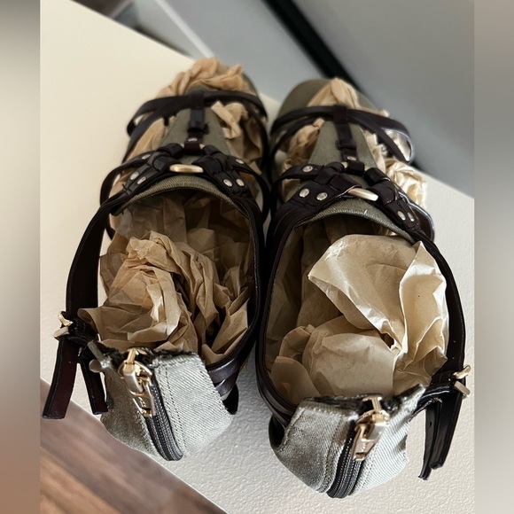 DANA Buchman Strappy Sandal - Size 8 - Picture 5 of 10